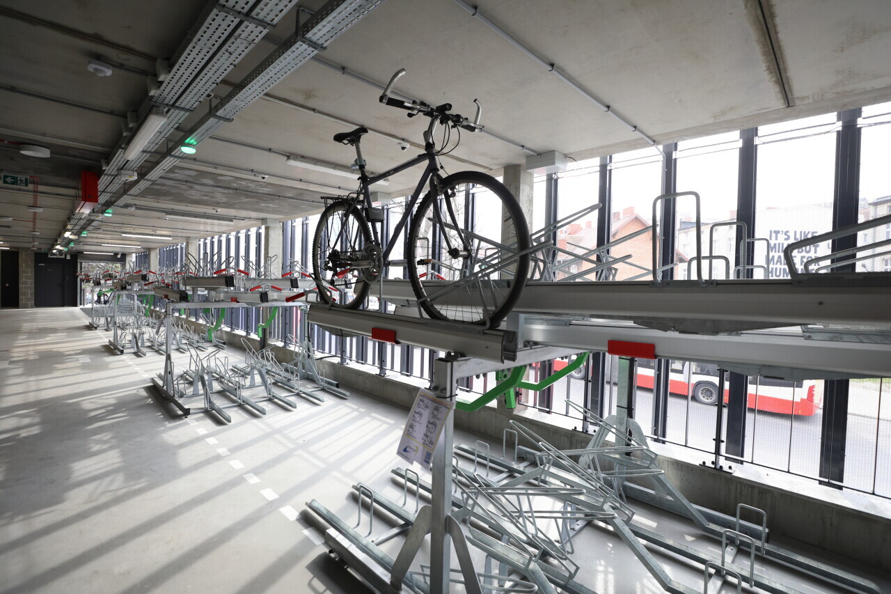 Otwarcie pierwszego w Gdansku parkingu rowerowego przy PKP Gdansk Wrzeszcz 279124 1280px