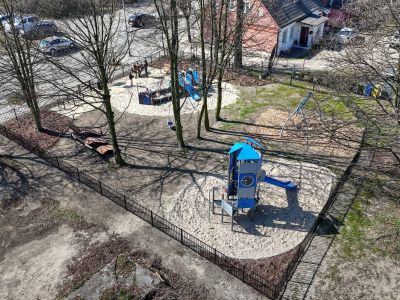Plac zabaw przy ul. Na Zaspę przeszedł remont