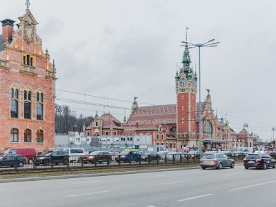 Umowa na budowę  przejścia naziemnego przy dworcu Gdańsk Główny